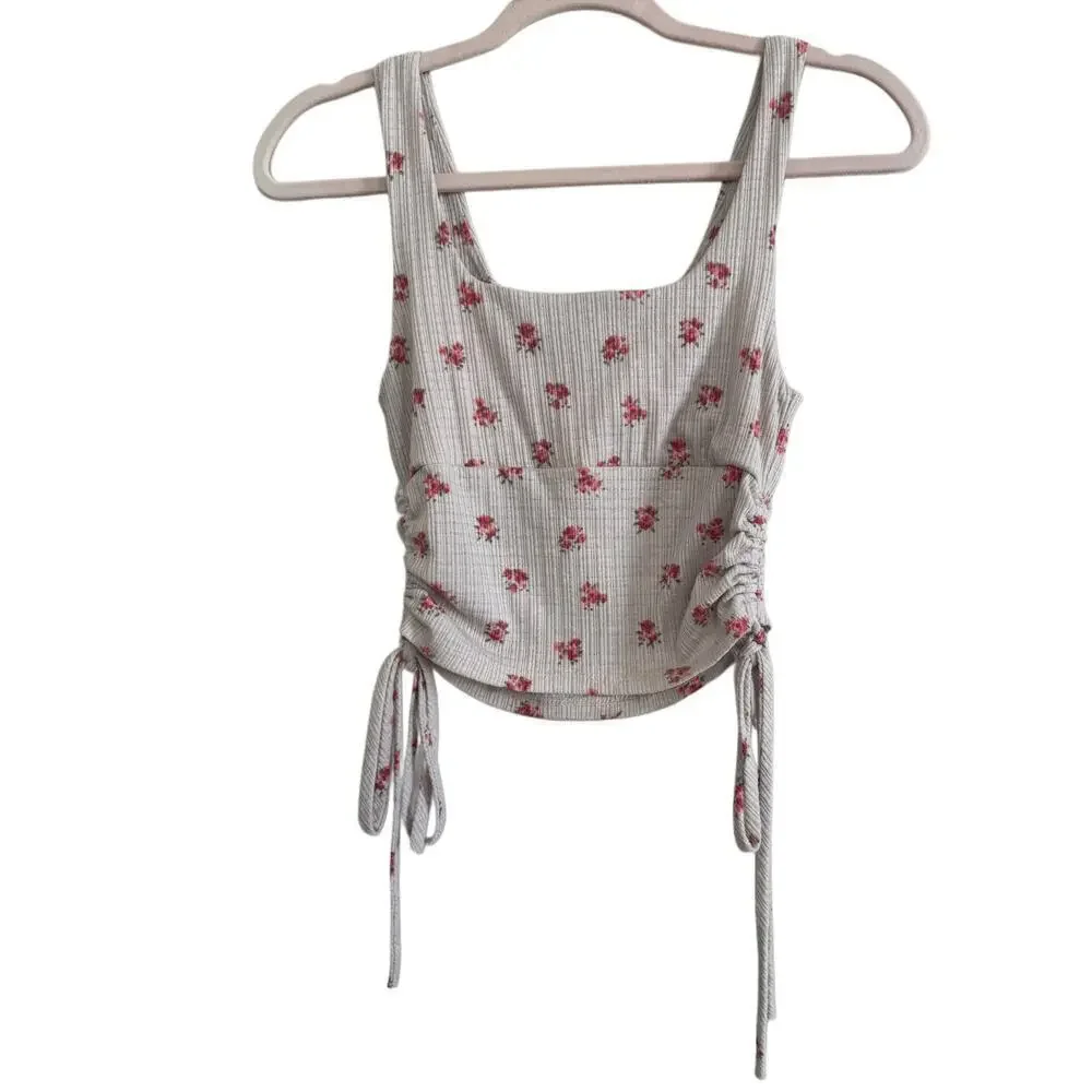 Audrey 3+1 Floral Cropped Tank Top - Picture 5 of 6